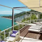 Scapone Hotell 4*