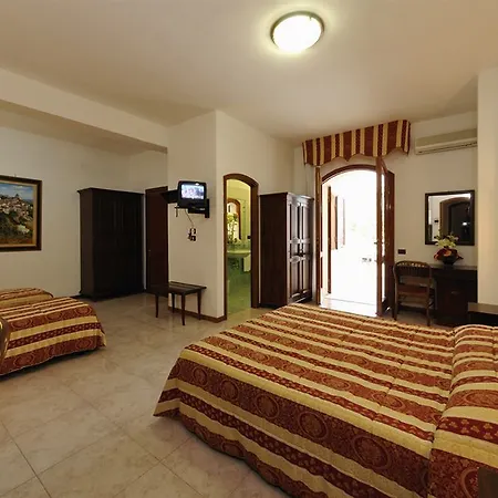 Scapone 4* 마티나타