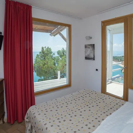 Scapone Hotel 4*