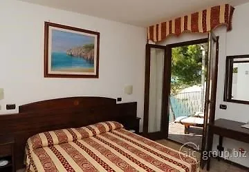 Scapone Hotel Mattinata