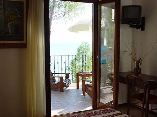 Scapone 4* Mattinata